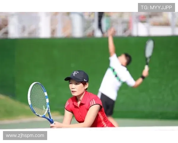 黄秀英独家分享网球技巧与心得体会助你提升球技与比赛表现